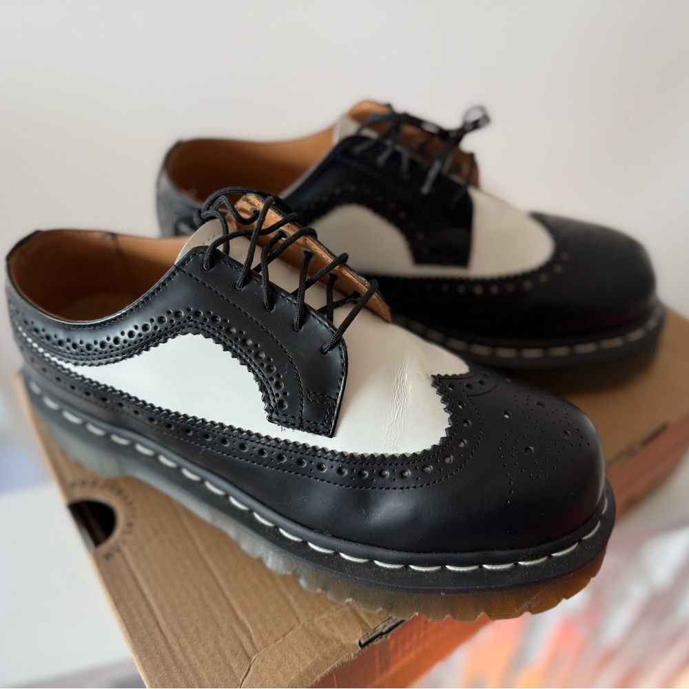 Dr. Martens 3989 Bex black & white size 39, EUC